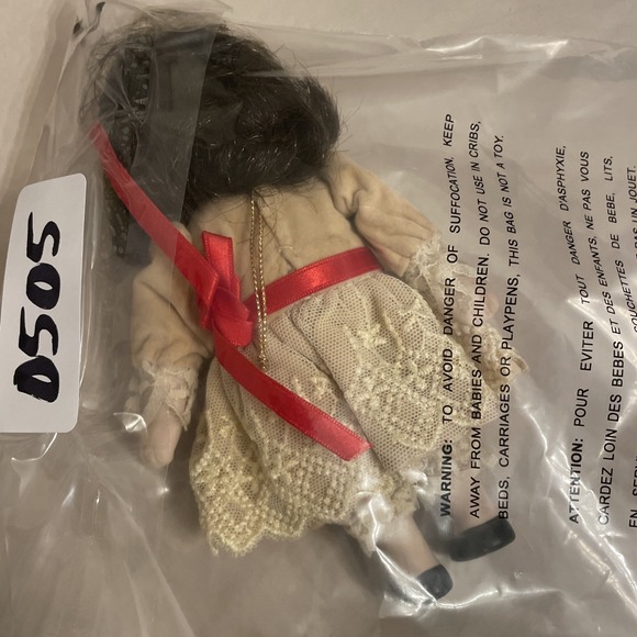 Vintage 6.5" Porcelain Doll Beige Velvet Dress Ivory Lace Trim Bonnet Gorham - Picture 12 of 13